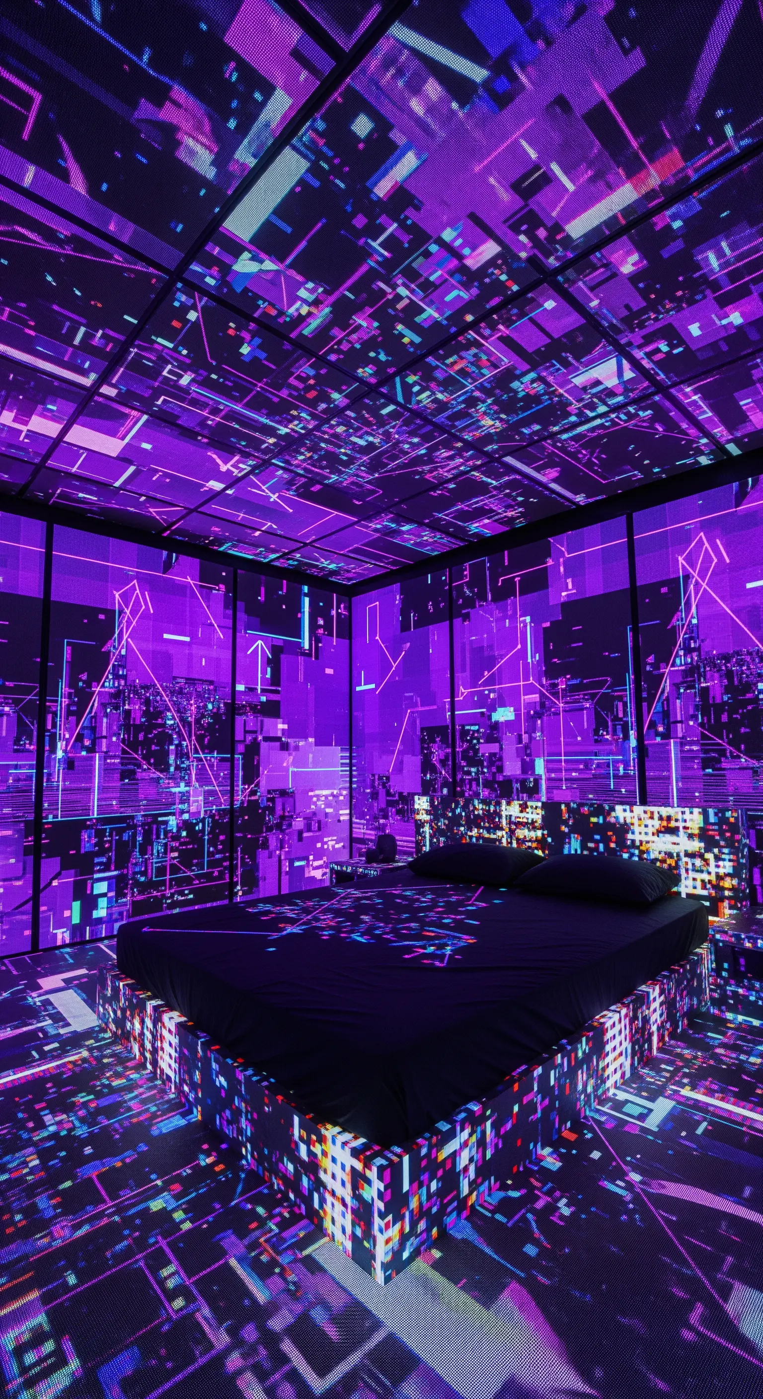 Camera da letto completamente immersa in proiezioni digitali e glitch art viola e ciano.