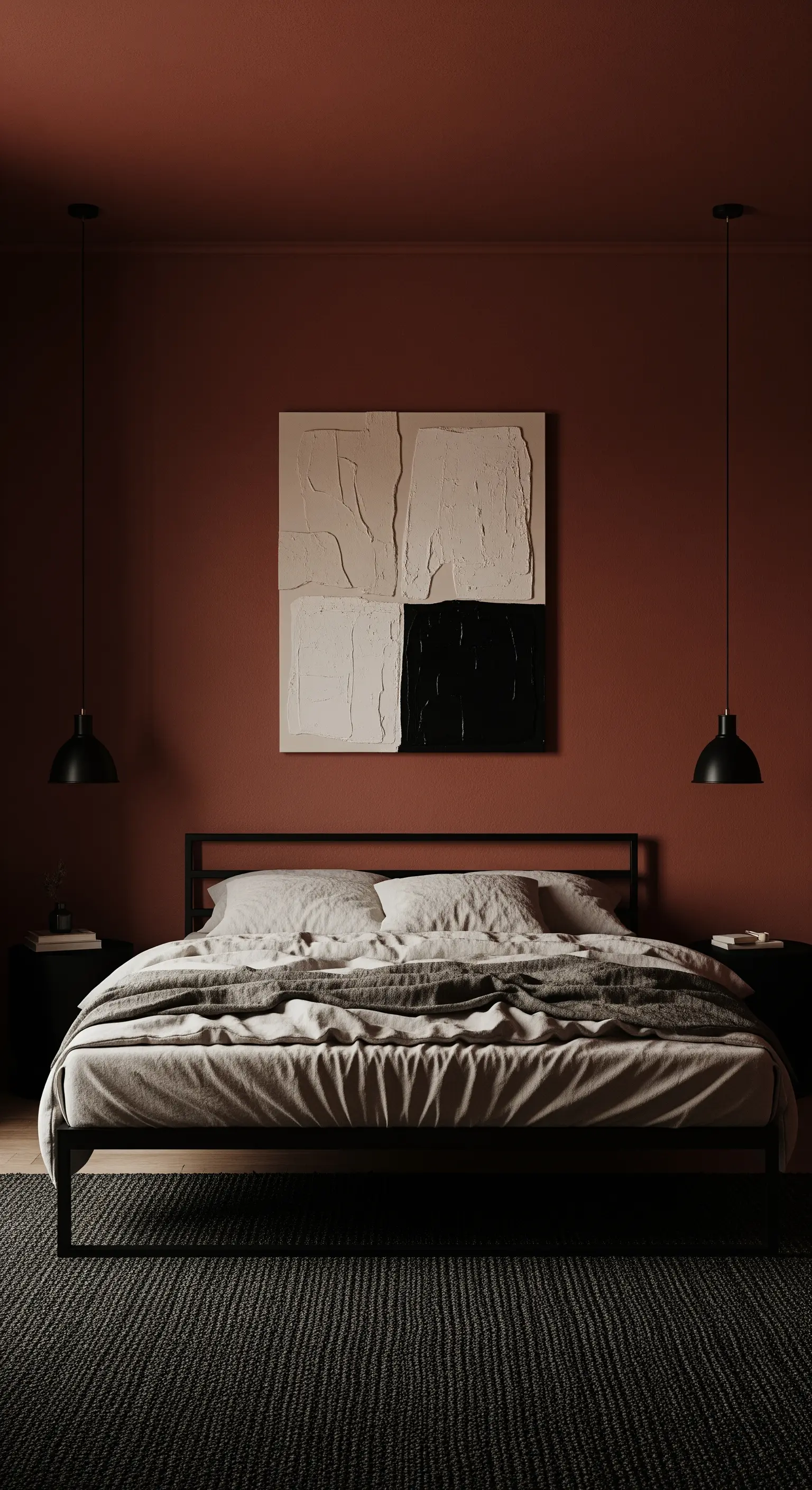 Camera da letto con pareti color terracotta scuro, letto in metallo nero e arte astratta.