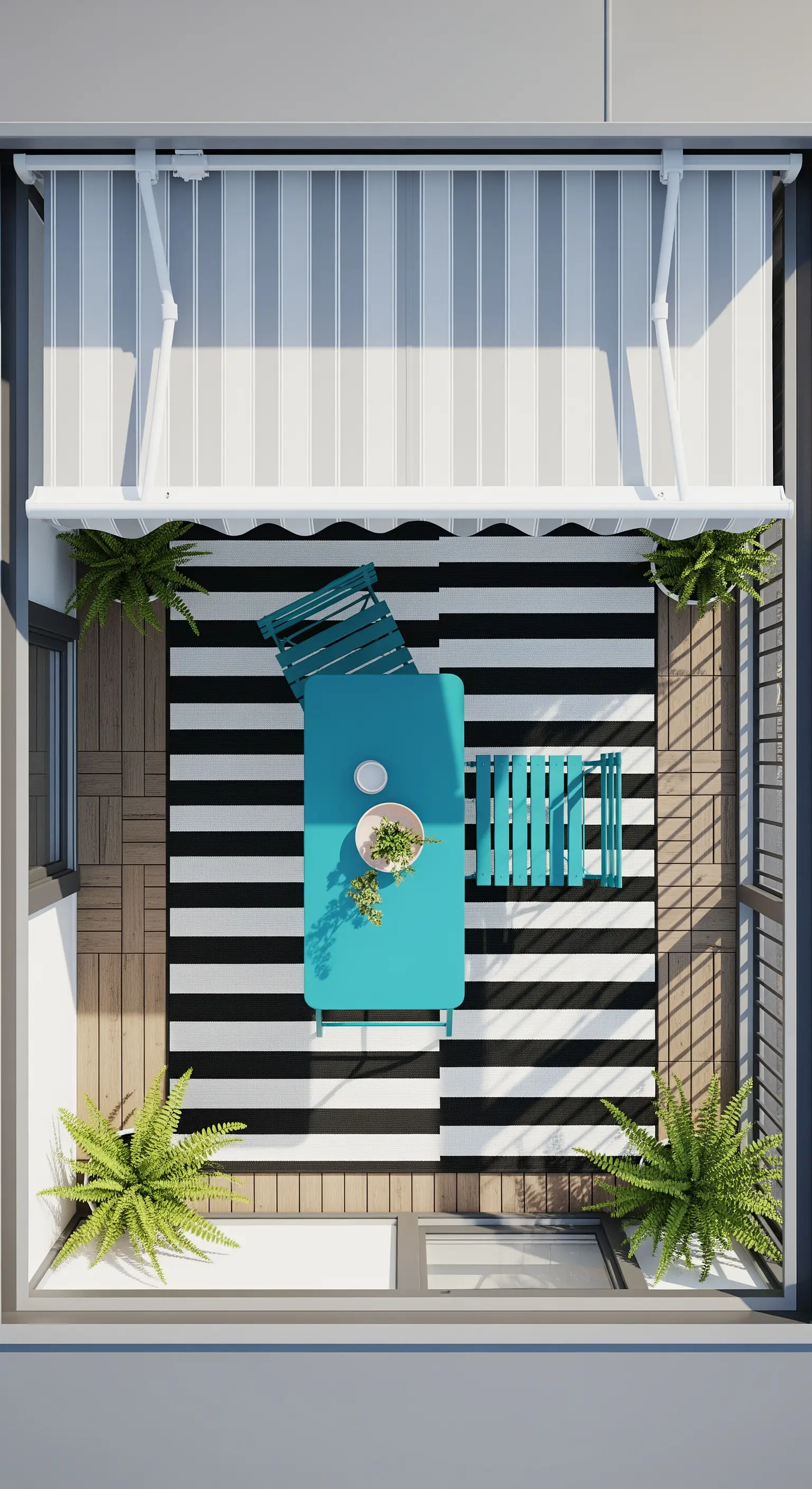 Vista dall'alto di un balcone con tappeto e tenda a righe, e arredi turchesi.