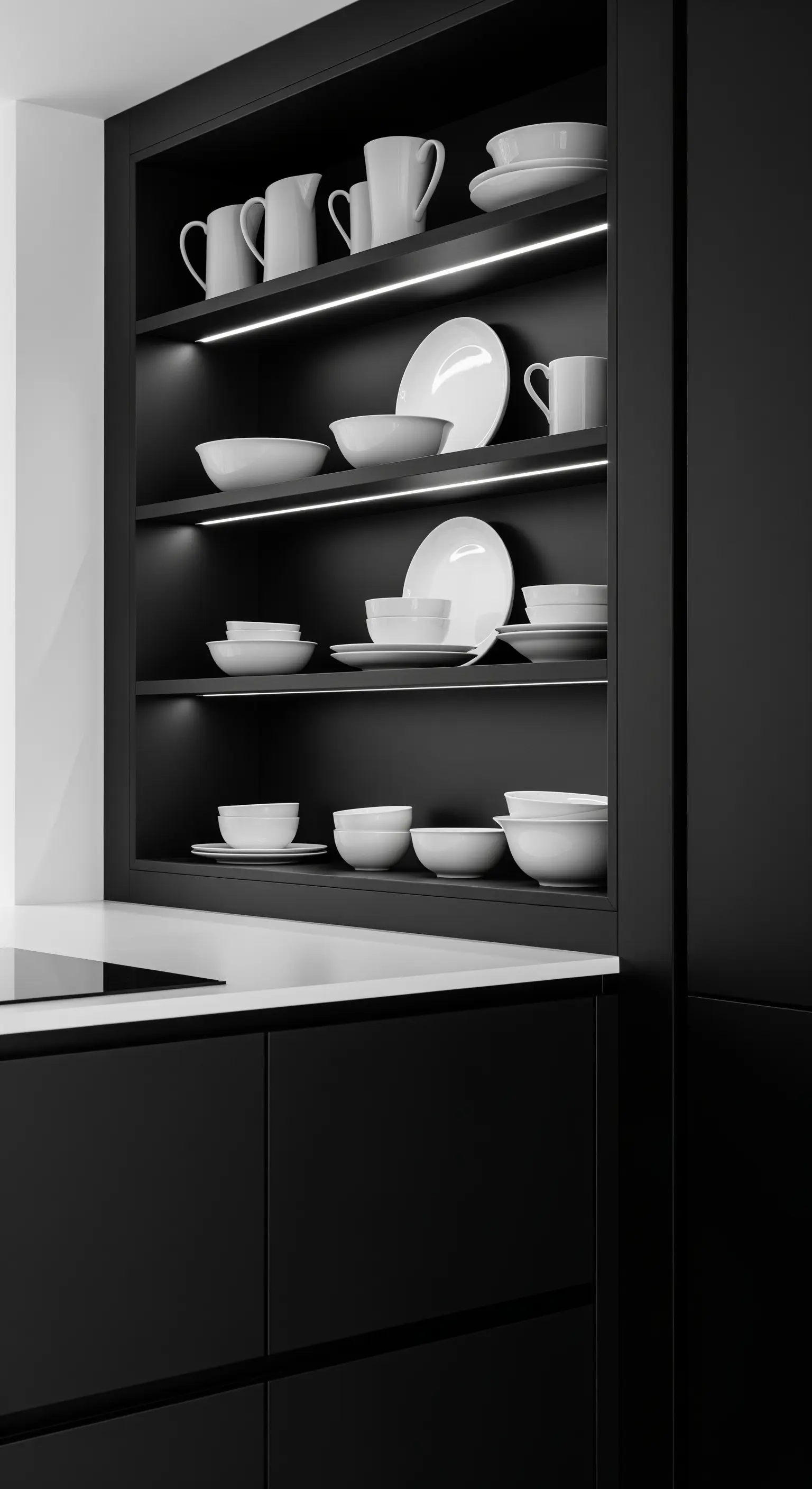 Scaffalatura nera minimalista con illuminazione a LED e stoviglie bianche.